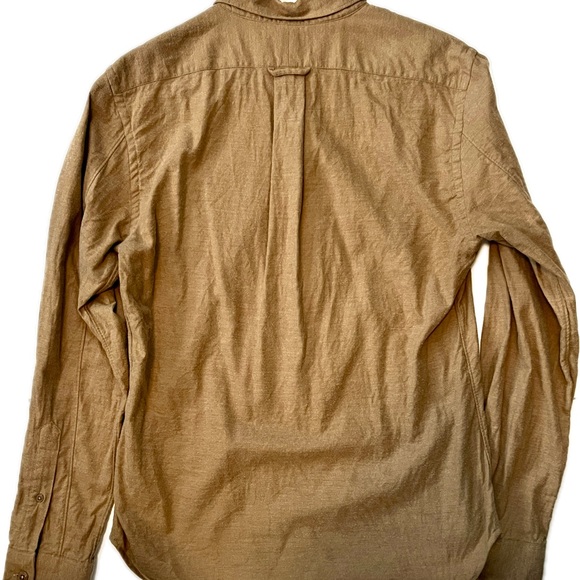 Todd Snyder Brushed Cotton Cashmere Twill Shirt in Camel size small - Picture 3 of 5